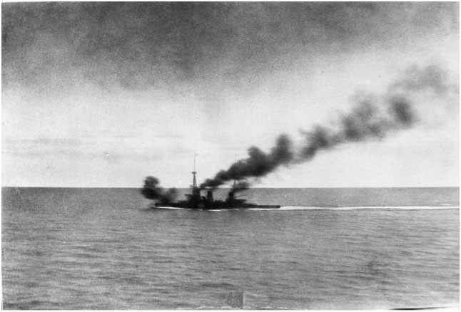 Inflexible opening fire as seen from Invincible