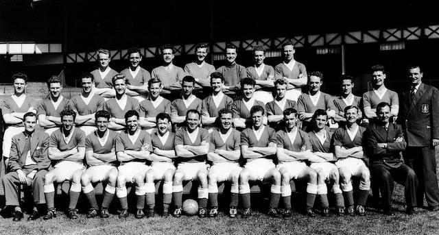 Everton squad photographed in the summer of 1957. Ian Buchan seated far left